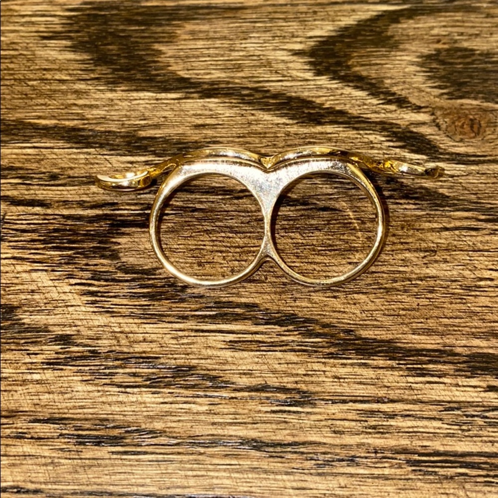 Ring - Picture 2 of 2